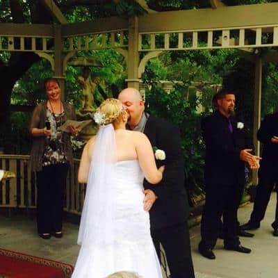 5694441_21_Troy-and-Mandy.jpg