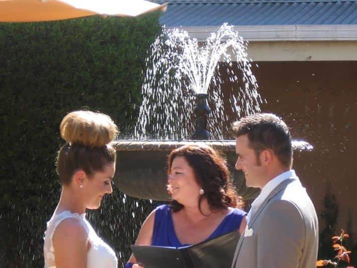 6483566_22_Sarah-James-Avenel.jpg