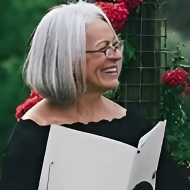 Geraldine Lightfoot photo 1