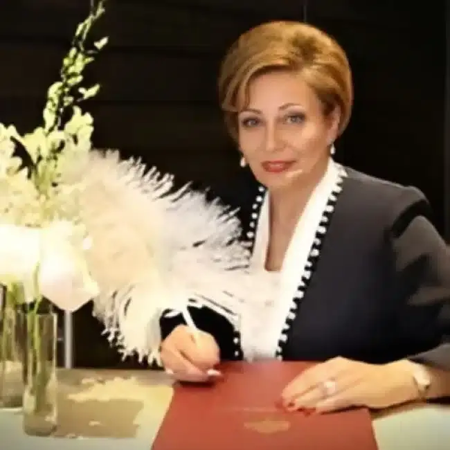 Dr Mehrassa Farjad photo 1