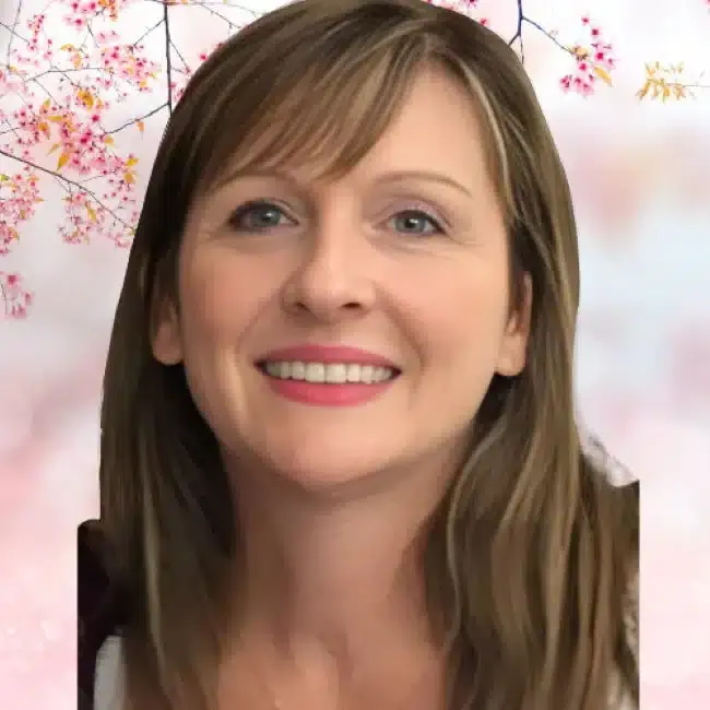 Nicole Hile photo 1