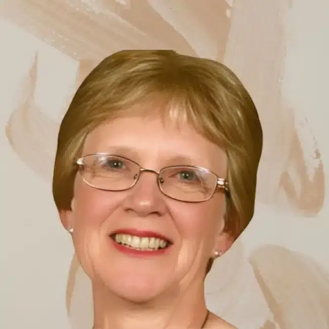 Vivienne Benson-Hodge photo 1