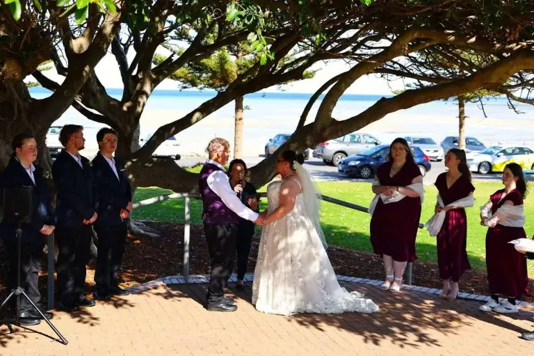Georgina Bickley photo 4